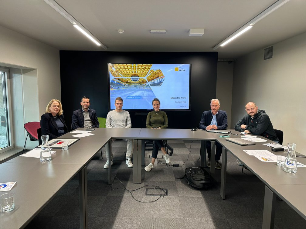 Schulsport in der Intercable Arena beeindruckende Zahlen Arena Bruneck